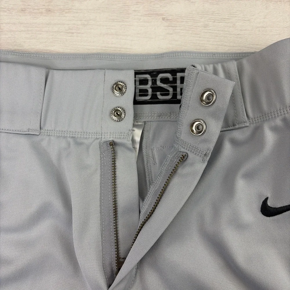 Nike men medium